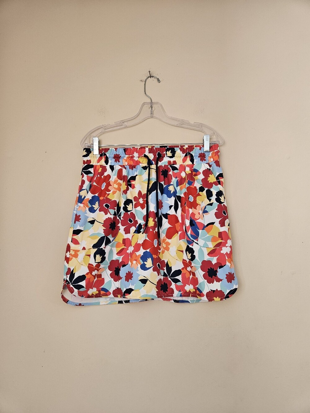 St. John's Bay Floral Drawstring Mini Skort in Red, Blue, Yellow, Cream, Size M